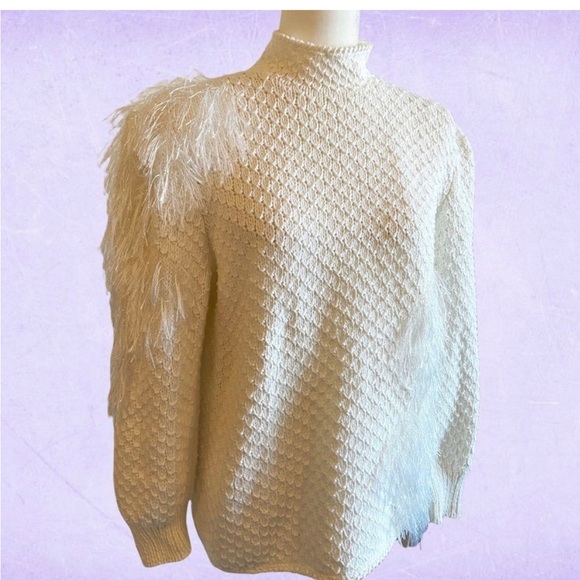 Vintage Designer Vivienne Poy sweater.Elegant with eyelash iridescent details - Picture 1 of 7
